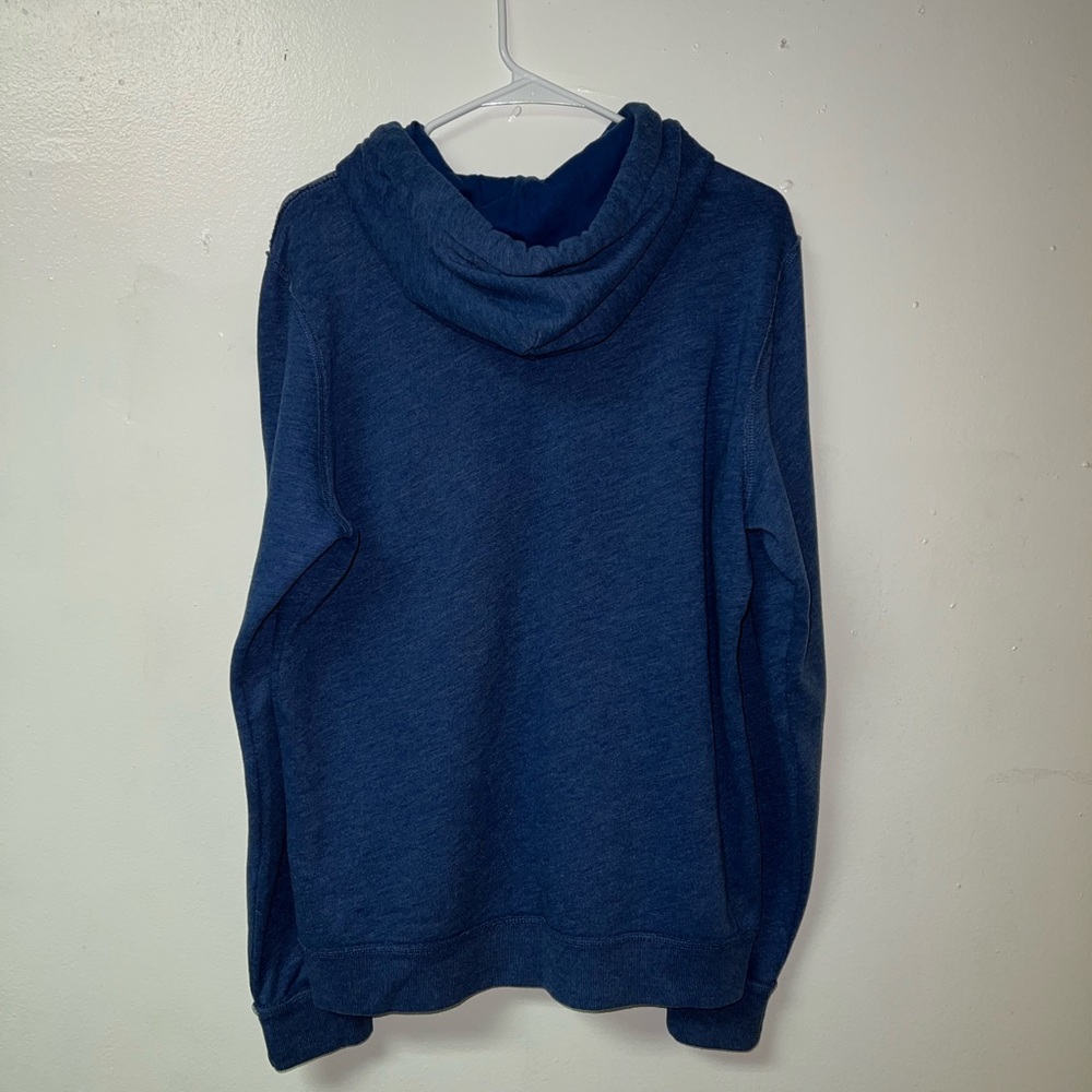 HOLLISTER - Picture 2 of 2